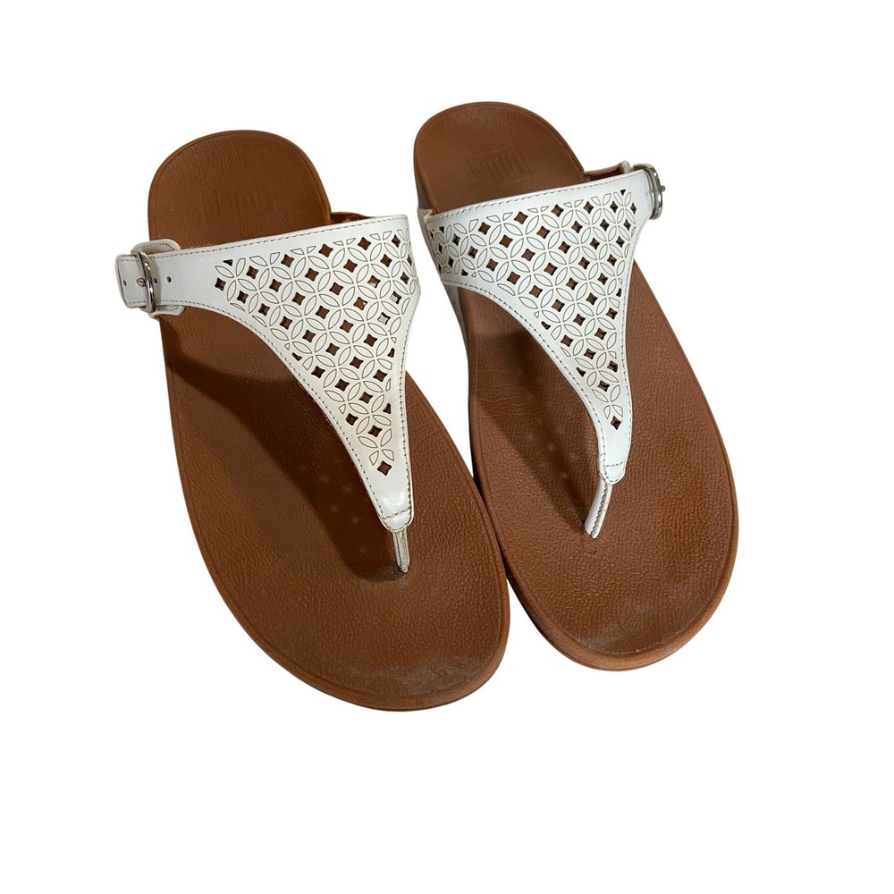 FitFlop Womens L44-194 White Leather Laser Cut Microwobbleboard Sandals‎ Size 10